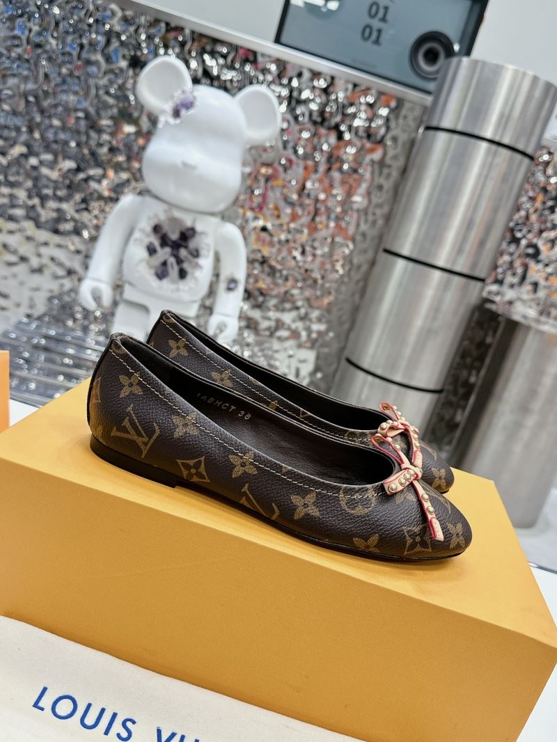 Louis Vuitton Flat Shoes